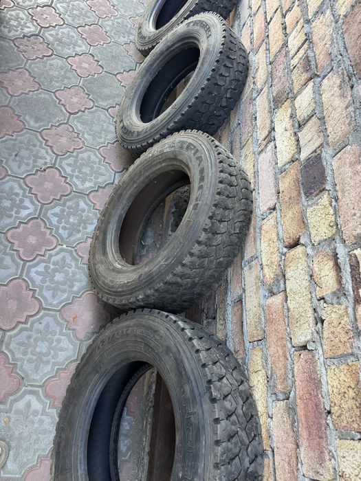 Атошины 215/75/R17,5