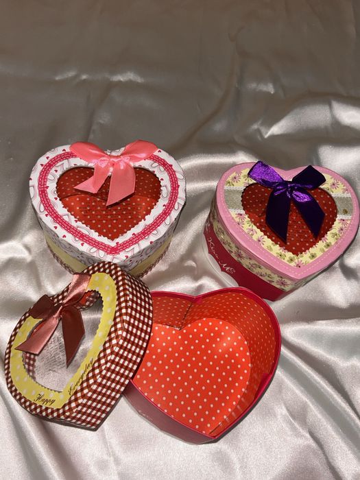 Коробки 8 марта.