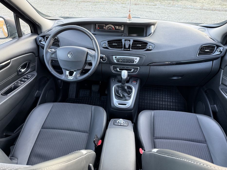 Renault Megane Scenic motorizare 1,5 diesel an 2014