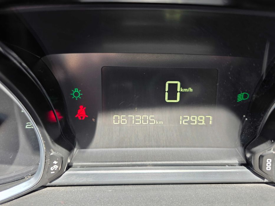 Proprietar vând Peugeot 308 (2020) Diesel 130CP – Foarte întreținut