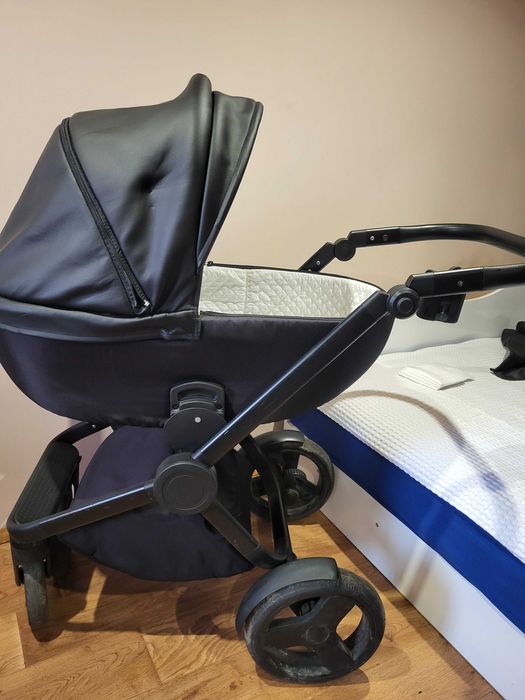 Бебешка количка 2 в 1