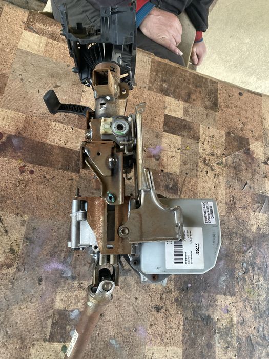 Кормилен прът ел хидравлика за рено клио 3