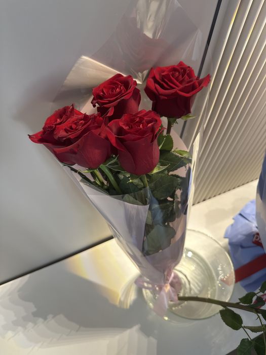 Продам букет из красных роз