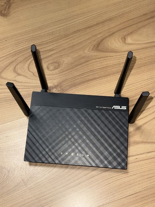 Router Wireless Gigabit Asus RT-AC1300G Plus