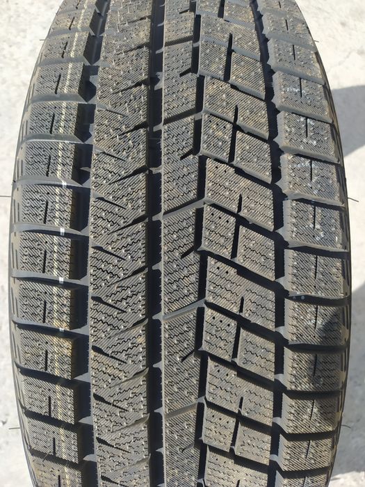 Rapid 215/60R17 Ice Knight
