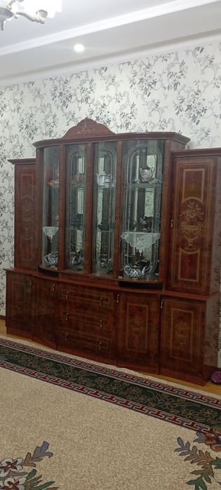 Срочно Продается Стенка Сервант Горка