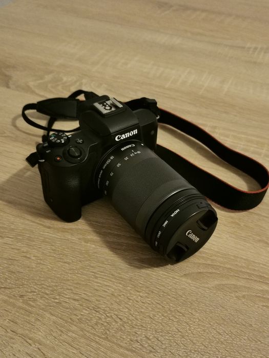 Kit aparat foto/video Canon M50 Mirrorless