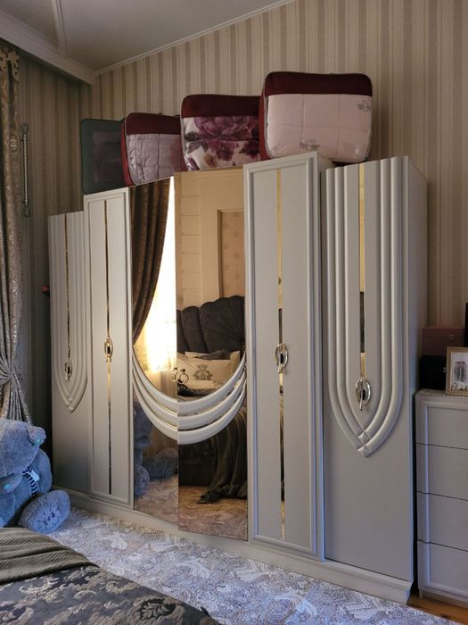 Спалний трюмо шкаф комплект