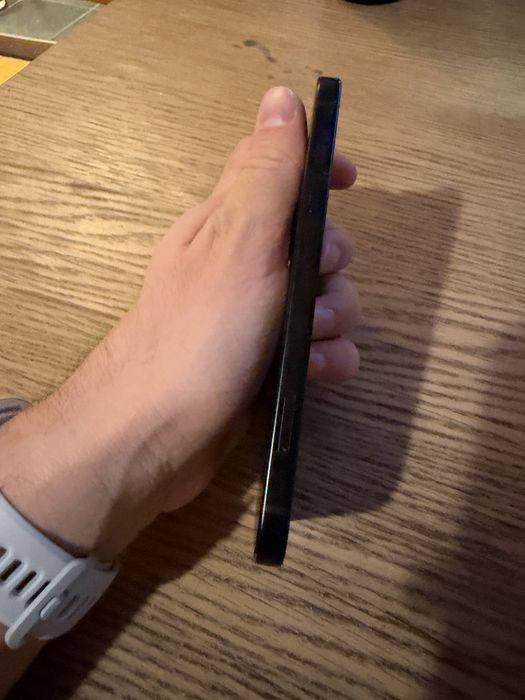 iPhone 15 128 GB BLACK