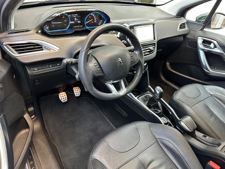 Peugeot 2008 Cross 2015 GT-Line 1.6B-120CP Finantare Rate Garantie