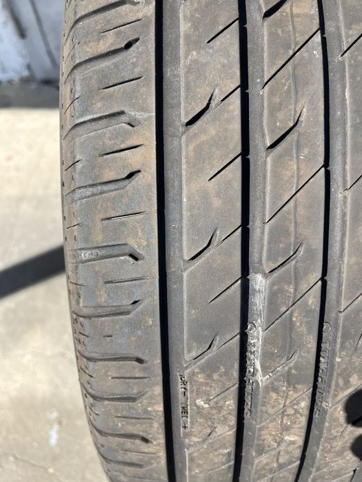 2 бр. летни гуми 205/55/16 Semperit DOT 0421 5 mm