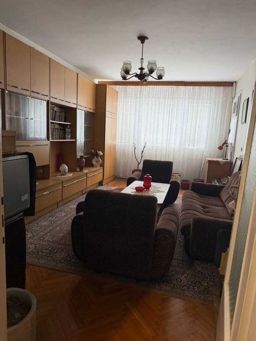 Продава се Тристаен апартамент в Плевен, Широк център - 89 кв.м за 774 €/кв.м - Снимка #1