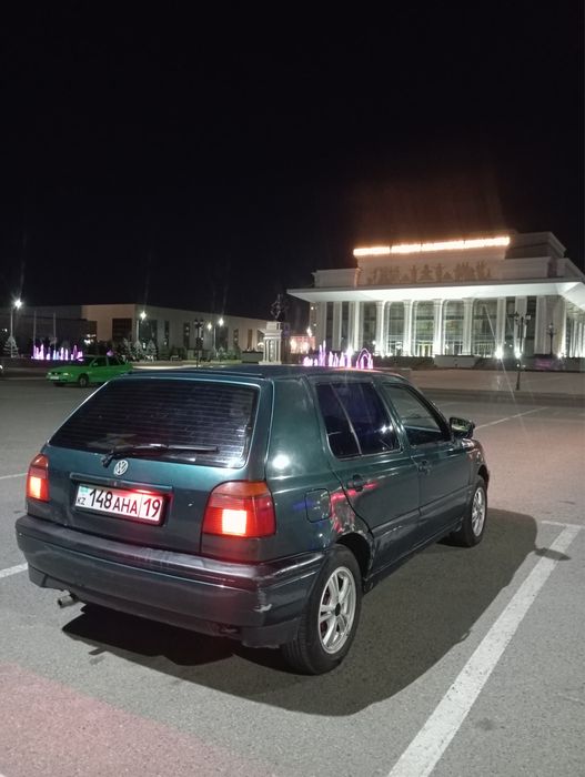 Автомобиль Гольф 3 Golf 3