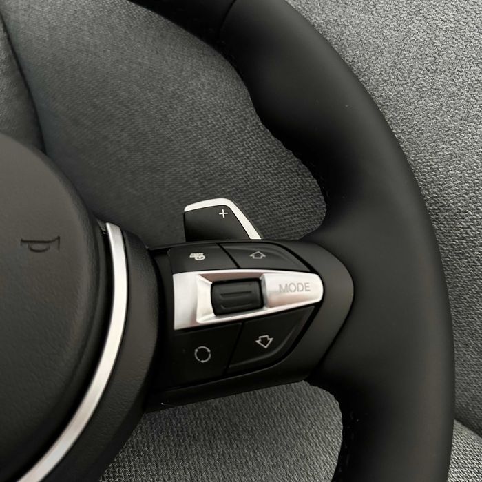 Volan BMW M Sport Stil F compatibiul cu Seria E | Padele - E90, E91, E92, E93, E70, E71, E81, E83, E84, E87, E89