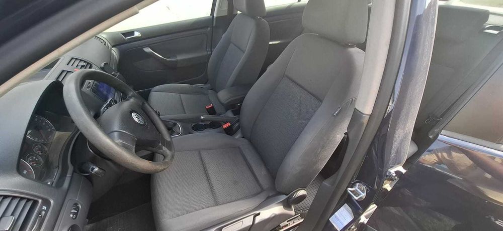 Volkswagen Golf 5 - 1,9 TDI