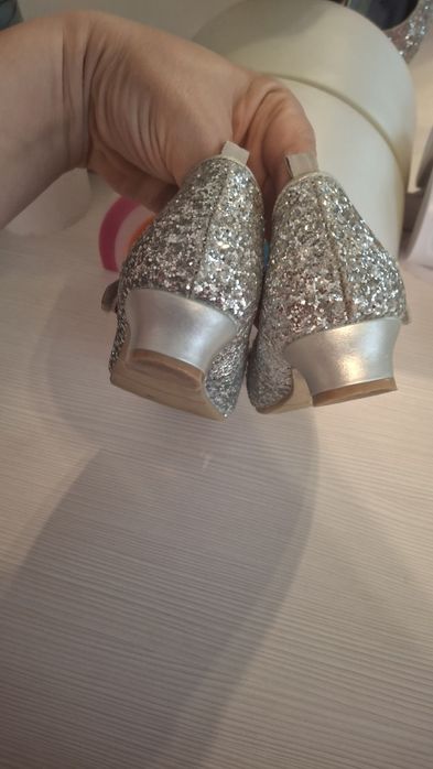 Pantofi eleganti fetițe Frozen/Elsa H&M 31