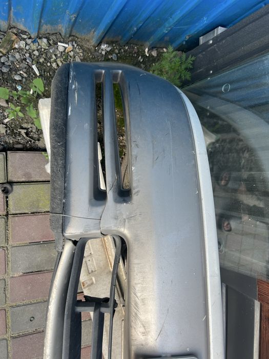 Пердний бампер на Windom 10 кузов