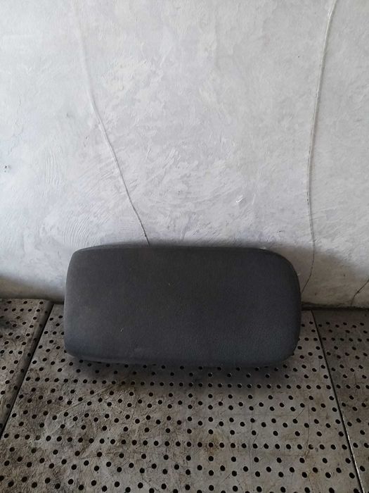 Capac cotiera renault megane 2 jm0 1