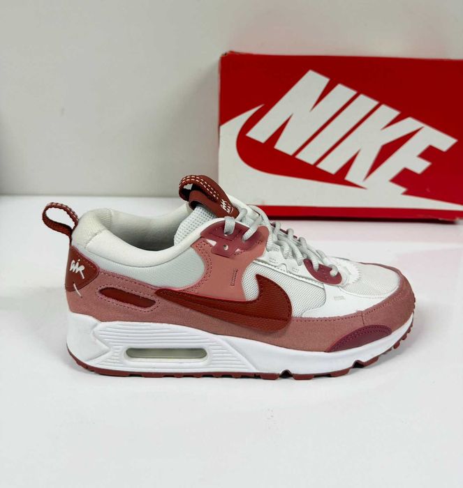 Nike Air Max 90 Futura