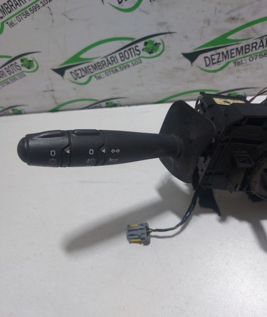 Maneta semnalizare Dacia Logan prima generatie