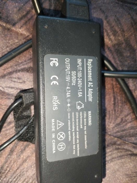 Зарядно заместител за лаптоп toshiba