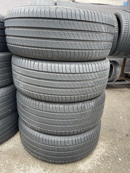 235 50 19 MICHELIN