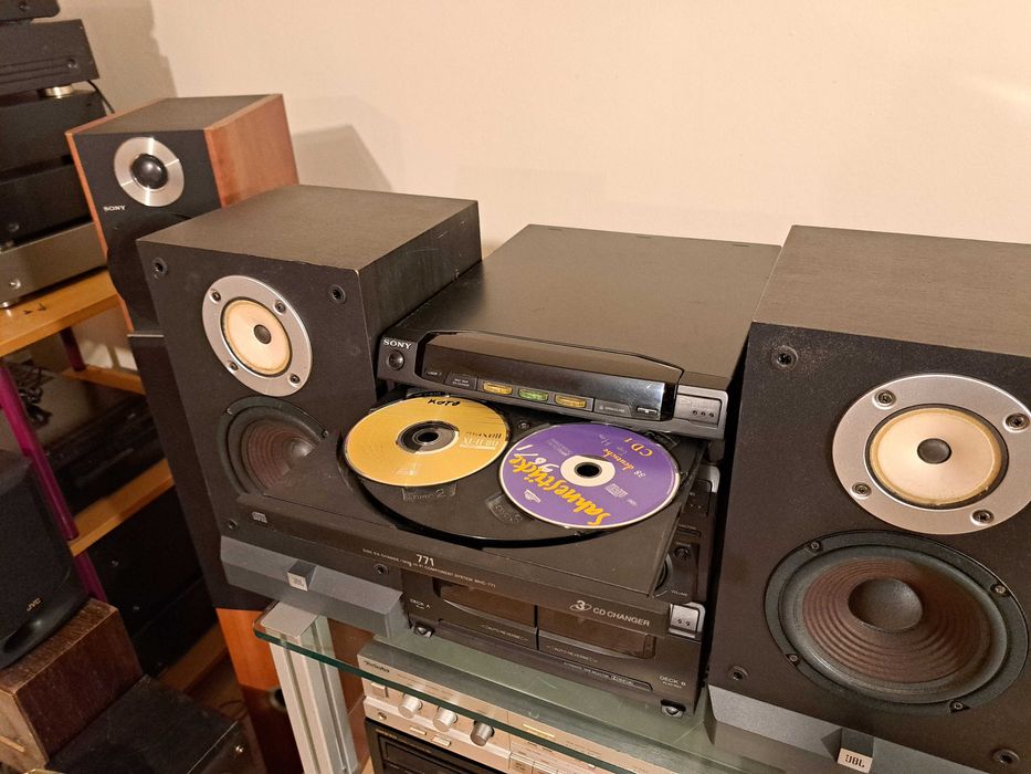 Sistem audio Sony MHC-771 + boxe,  egalizator, karaoke