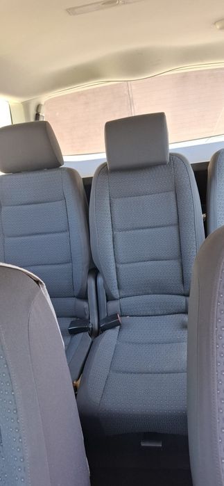 Vand autoturism Volkswagen Touran 2.0 diesel  7 locuri