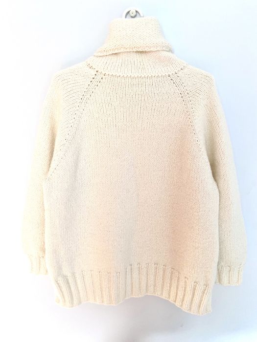 Продам новый свитер, ручная работа