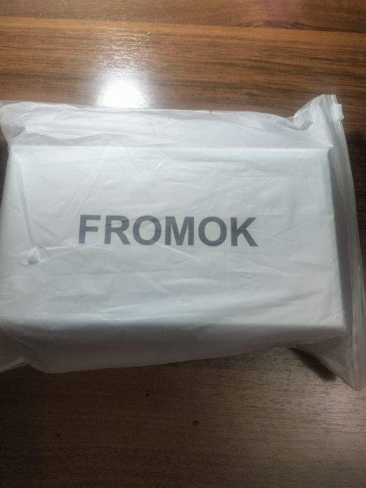 Женский кошелек кожаный