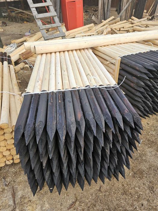 Stalpi rotunzi pentru imprejmuiri garduri si porti