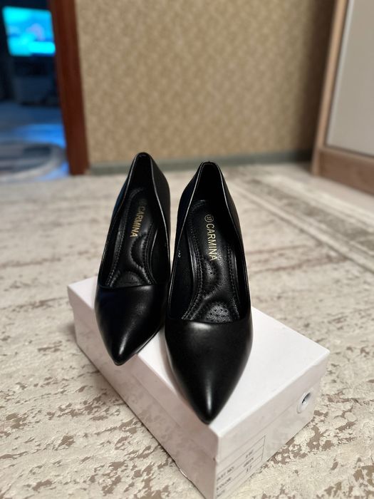 Удобные туфли новые! Вообще не одевались!