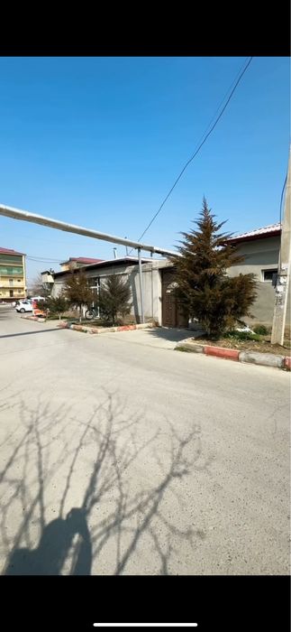 Продается нежилое помещение с размером в 10 соток на Бектемирском райо