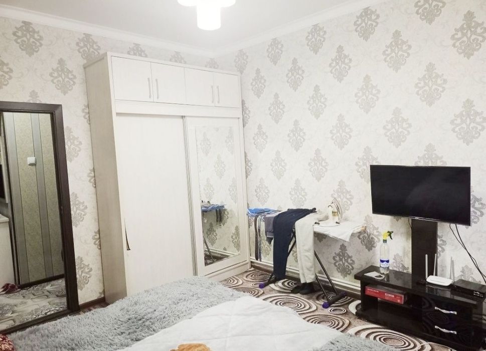 Ангренда 2 хонали евроремонт квартира оилага арендага берилади