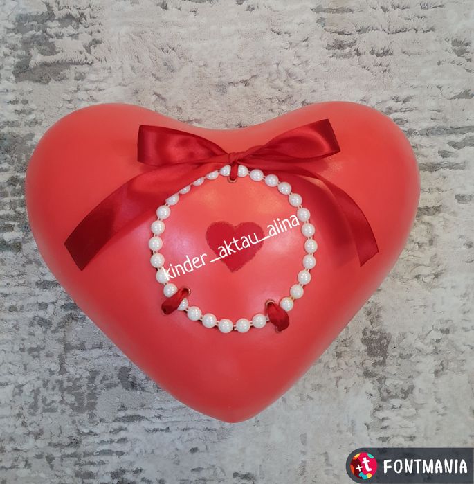 Упаковка для подарка в стиле "Love is..."