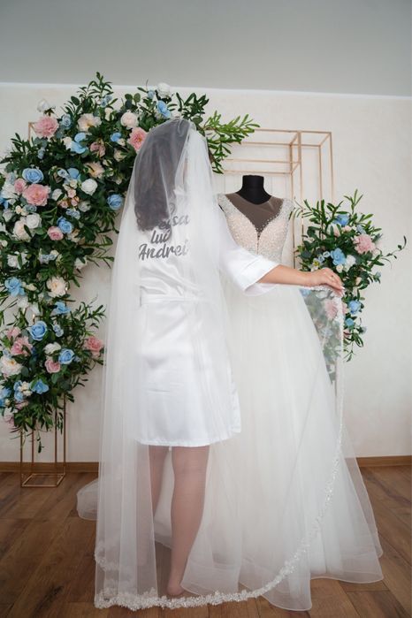 Rochie mireasa | Marime 36/S | Inaltime 1.65 | Andre Nicolas