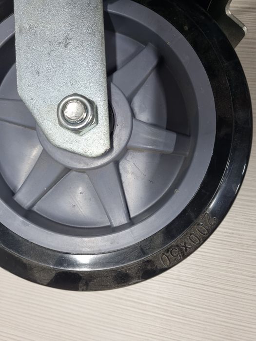 Колеса для тележки