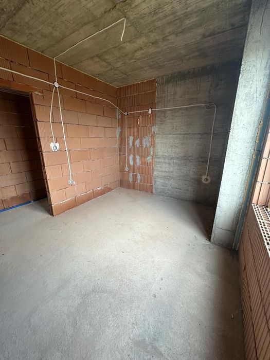 Продава се Тристаен апартамент в Пловдив, Кючук Париж - 98 кв.м за 1398 €/кв.м - Снимка #8