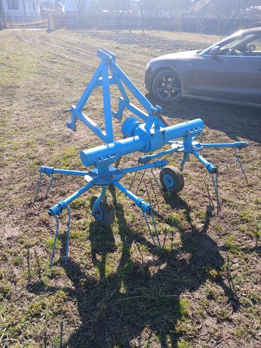 Greblă de împrăștiat si întors fan. Galfre