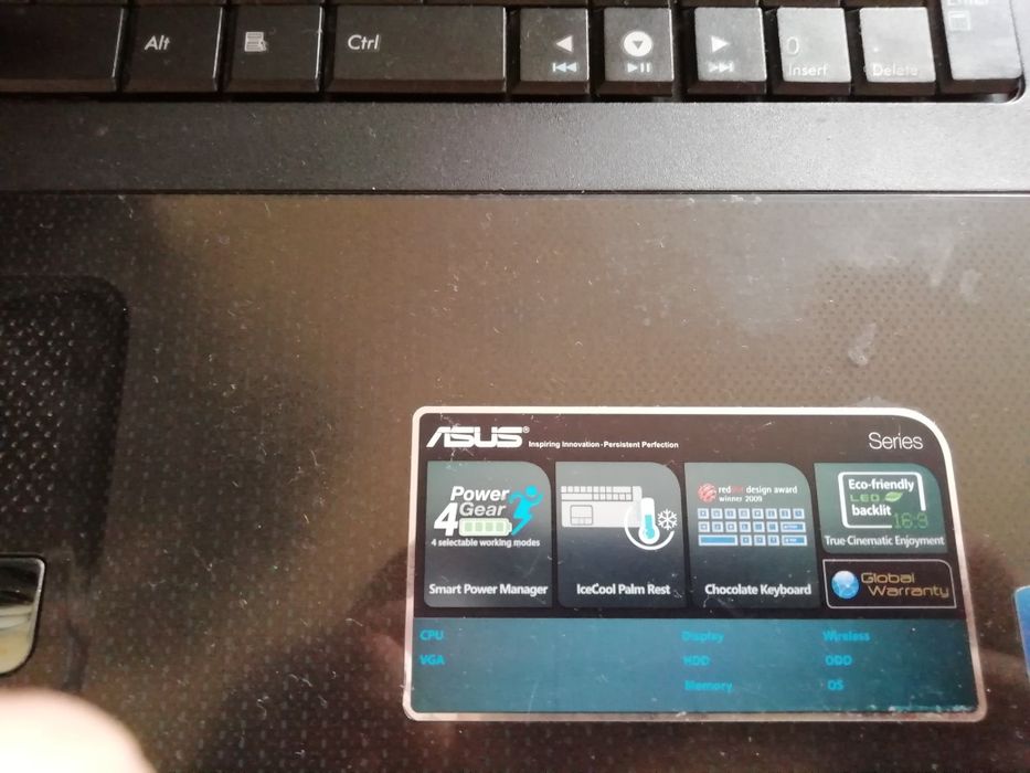 Лаптоп Asus K70AB