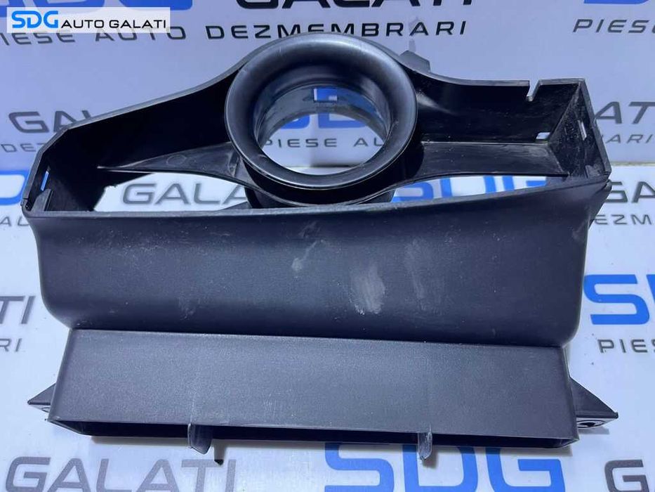 Priza Deflector Difuzor Captare Aer VW Scirocco 1.4 TSI 2009 - 2018 Cod 1K0805971C 1KD805962 [AV0978]