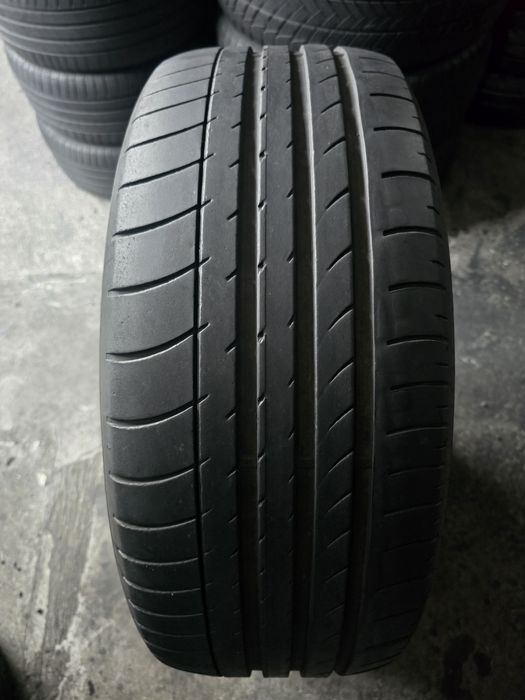 Dunlop 235/50 R18 97V vară