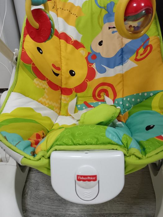 Шезлонг фишър прайс