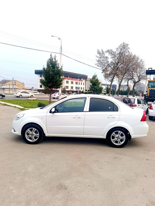 Nexia 3 2020 yil AVTOMAT kraska toza