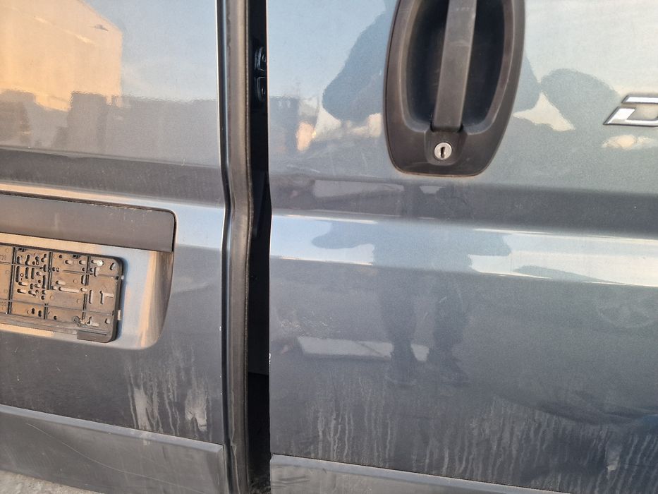 Usa usi spate stanga dreapta h2 fiat ducato peugeot boxer jumper