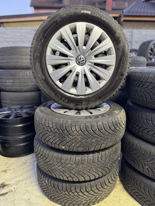 Jante tablă R15 VW originale + anvelope iarnă Nexen ca noi