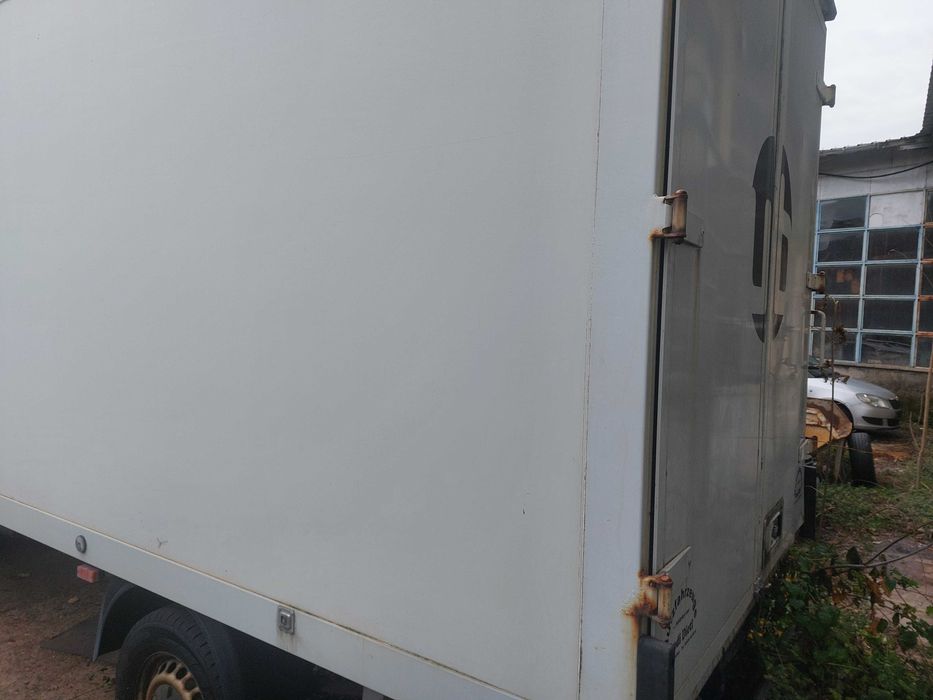 Фургон за спринтер 511 906 с борд