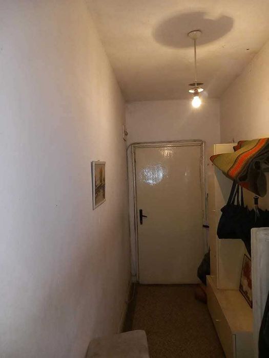 Продава се Двустаен апартамент в Кюстендил, Център - 69 кв.м за 856 €/кв.м - Снимка #3