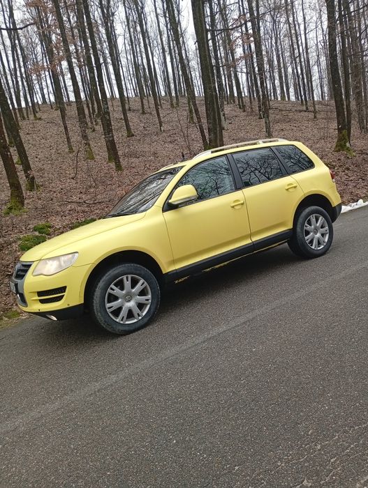 Vând Schimb vw Touareg