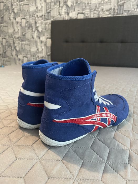 Борцовки Asics Tiger 43,5 номер